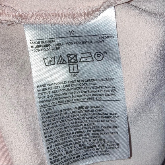 Banana Republic Women’s Ruffle-Front Dress |Pink | Romantic | Size 10 - Picture 14 of 15